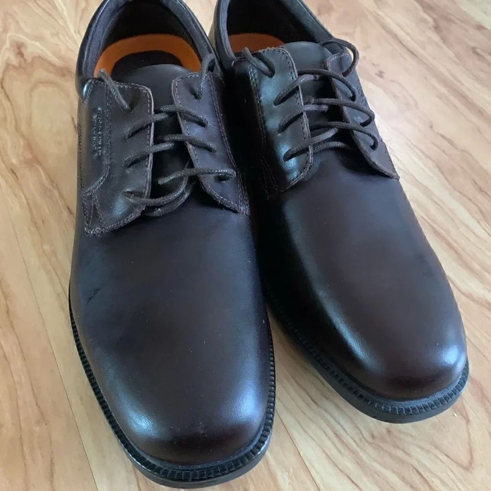Rockport men’s brown shoes size 10.5 dress shoes